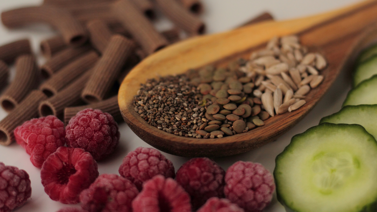 7 Foods to Boost your 'Happy Hormones' feature image