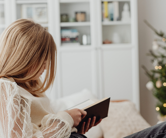 Thumbnail: 5 Tips to Support Your Mental Health This Holiday Season